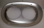 RH headlight bezel gm2391109