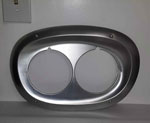 RH headlight bezel gm2391109