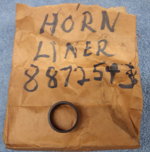 horn cover gm1965271